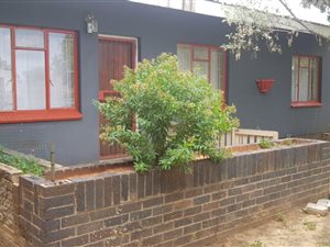 2 Bedroom House in Randlespark