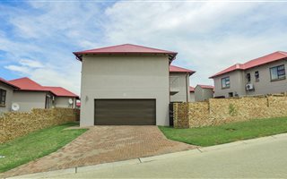 4 Bedroom Apartment in Broadacres
