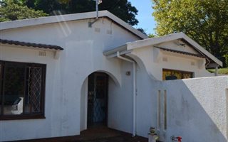 3 Bedroom House in Waterfall