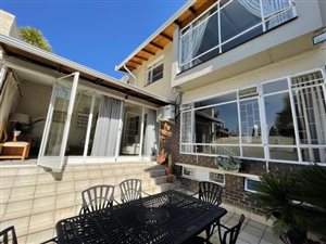 3 Bed House in Atholl