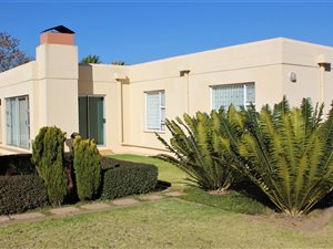 3 Bed Townhouse in Rietvalleirand