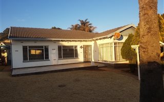 3 Bedroom House in Elspark