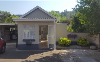 1 Bedroom Garden Cottage in Boughton