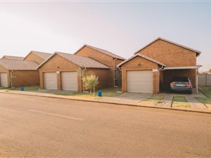 3 Bedroom House in Amandasig