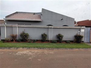 3 Bed House in Vosloorus