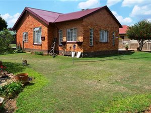 3 Bed House in Moregloed