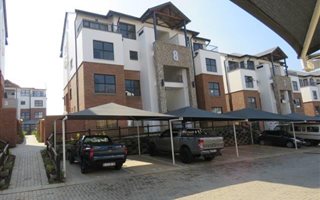 3 Bedroom Apartment in Olivedale