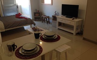 0.5 Bedroom Apartment in Salt River