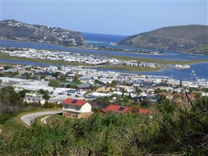 889 m² Land available in Knysna Heights