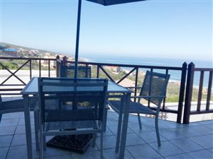 3 Bed House in Dana Bay