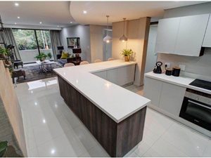 2 Bed Townhouse in Menlo Park