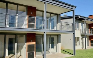 2 Bedroom Apartment in Victoria Country Club Estate