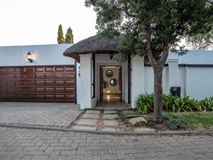 3 Bed House in Sunninghill