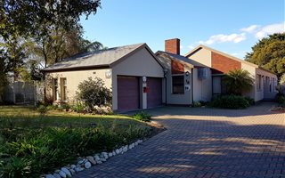 3 Bedroom House in Oakglen