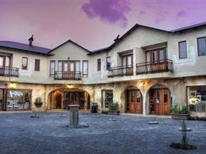 42 m² Retail Space in Dullstroom