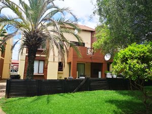 2 Bed Apartment in Bromhof
