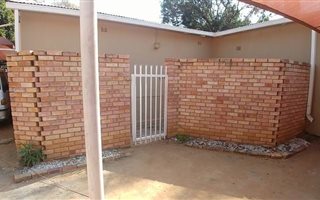 2 Bedroom House in Rustenburg