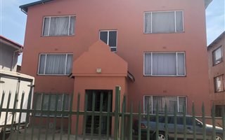 13 Bedroom Flat in La Rochelle