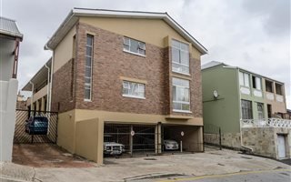 1 Bedroom Apartment in Richmond Hill