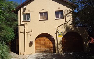 4 Bedroom House in Breaunanda