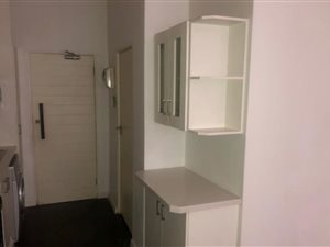 1 Bed Flat in City & Suburban (Maboneng)