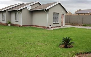 3 Bedroom House in Liefde en Vrede
