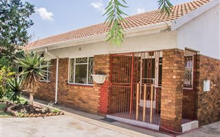 3 Bedroom House in Tasbet Park