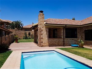 3 Bed Cluster in North Riding