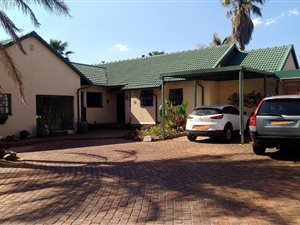 5 Bed House in Farrar Park