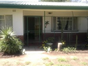 3 Bed House in Theunissen