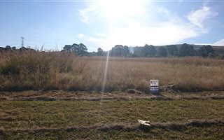 960 m² Land available in Amajuba Park