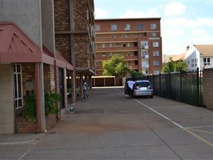 3 Bed Apartment in Hatfield
