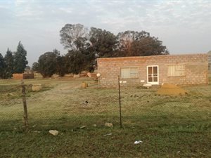 12992 ha Farm in Heidelberg Central