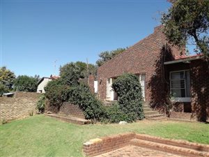 3 Bed House in Weltevreden Park