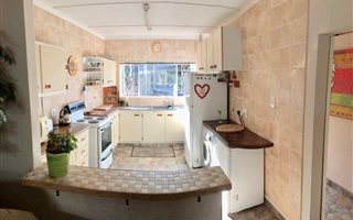 3 Bedroom Townhouse in Boughton