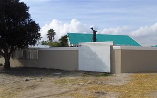 3 Bedroom House in Sanddrift