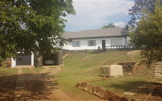 4 Bedroom House in Observation Hill