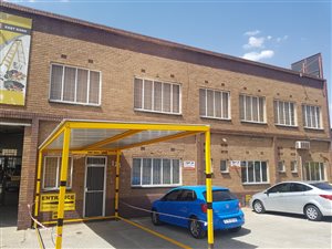 600 m² Industrial space in Delville
