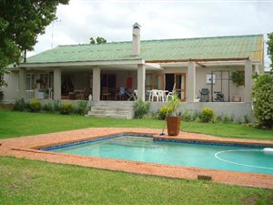 1348 ha Farm in McGregor