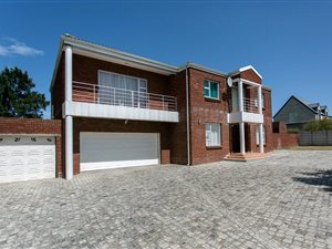 5 Bed House in Durmonte