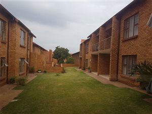 2 Bed House in Willow Park Manor