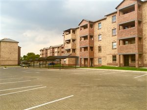 2 Bedroom Apartment in Heuweloord