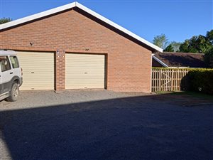 3 Bed Townhouse in Cleland