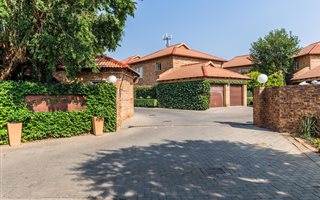 2 Bedroom House in Six Fountains Estate