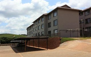 2 Bedroom Apartment in Panorama