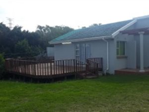 2 Bed House in Buffalo Flats