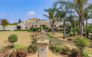 4 Bedroom House in Cornwall Hill