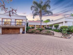 4 Bed House in Birdhaven