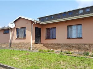 6 Bedroom House in Port Shepstone