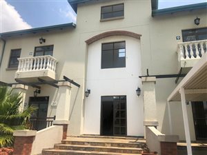 250 m² Commercial space in Weltevreden Park